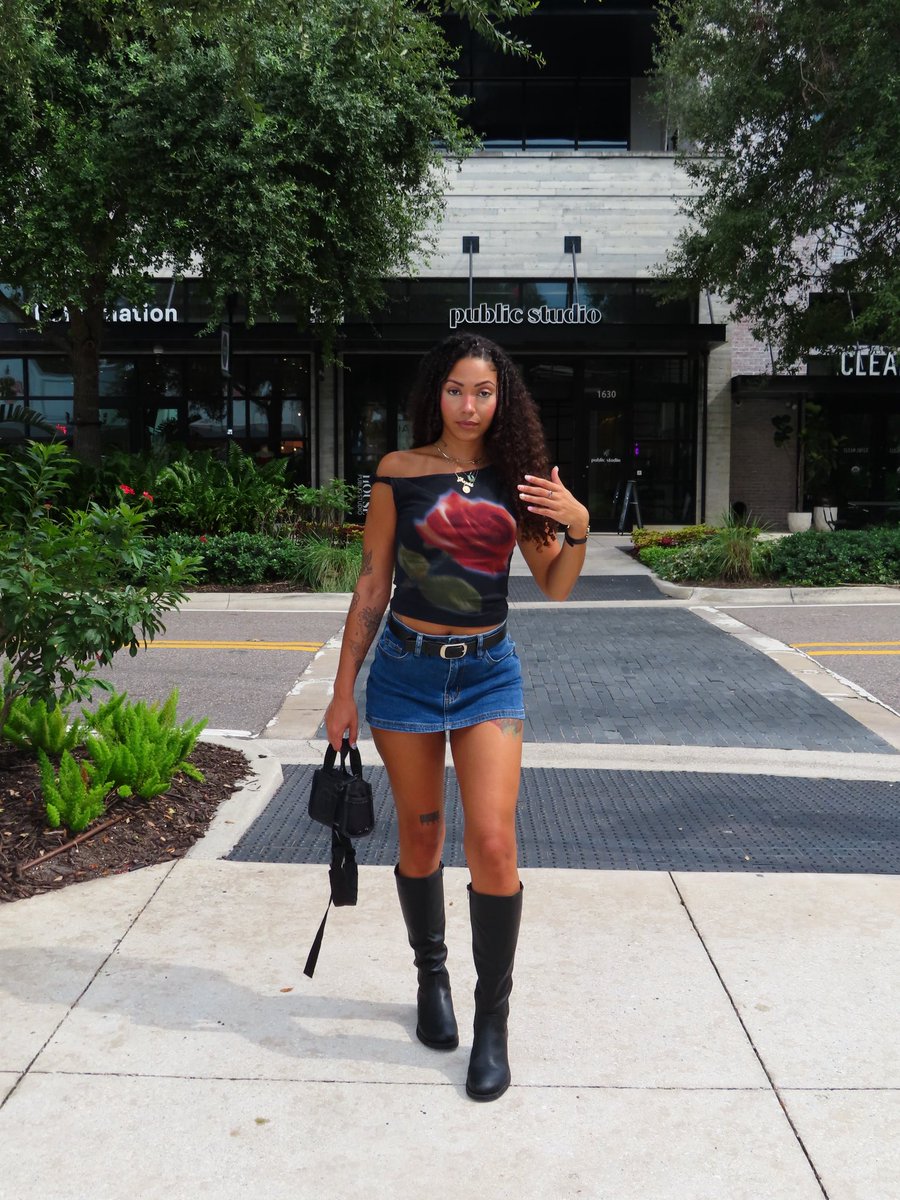 jhaedabaeda's tweet image. prettier than u remember 💐