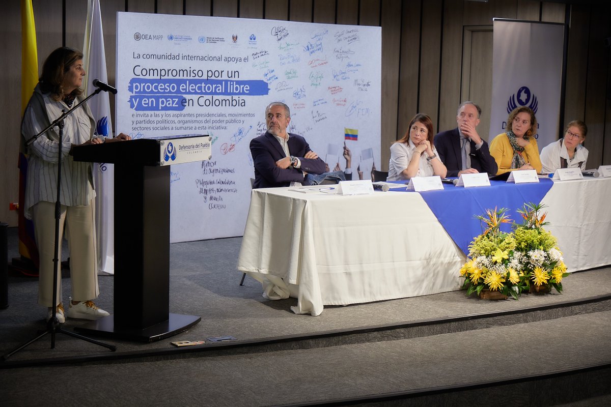 DefensoriaCol's tweet image. La Secretaria General Adjunta de la @OEA_oficial, @Lauraggils, reafirmó su respaldo y advirtió:

“Las mujeres son a menudo víctimas de ataques por motivos de género y dobles estándares. El juego limpio es garantizar que hombres y mujeres compitan en igualdad de condiciones. Desde…