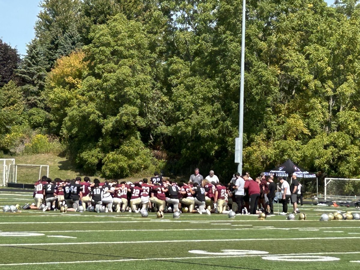 #catholicvalues when wishing another well … we all pray together ⁦<a href="/HWCDSB/">HWCDSB</a>⁩