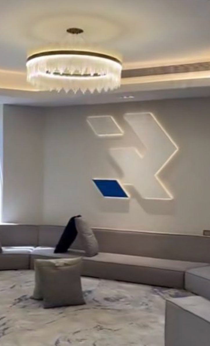 من الورع الي شال اسمي ؟!!!!!