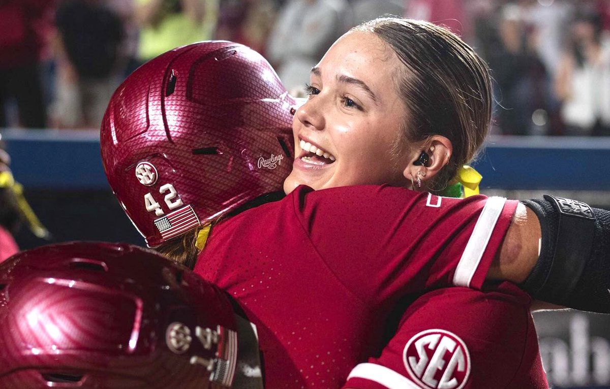LineDsoftball's tweet photo. Inspirational Story: Oklahoma Sooner Riley Zache Overcomes Hearing Loss &amp; Inspires Many Young Players🥎 Link below to read more!⬇️

🔗: https://t.co/aTEuXVrTgj

#LineDriveMedia #softball #oklahoma #OklahomaSoftball #SoonerNation #InspirationalStory #overcome @SoftballSJHS https://t.co/h6WMQCLsns