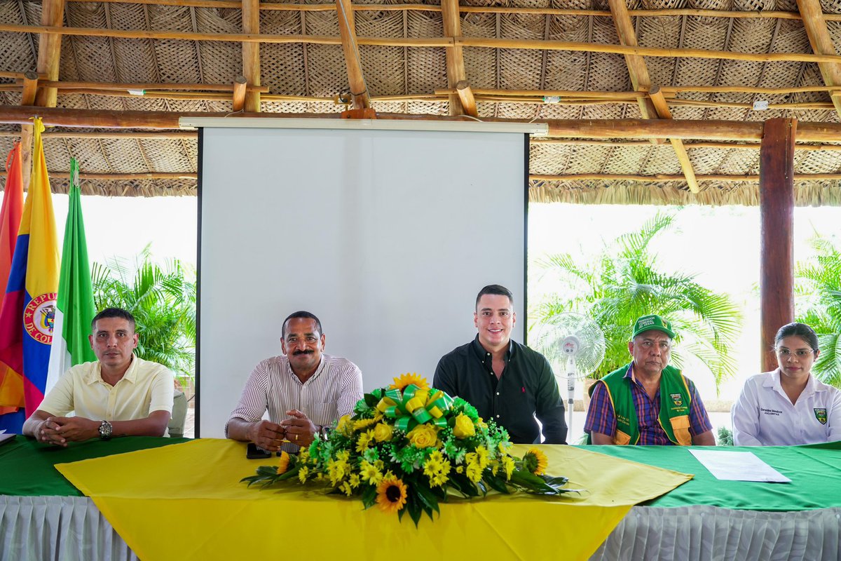 Capacitación en la Ley 2166 fortaleció el liderazgo comunal en Curumaní

En el municipio de Curumaní se desarrolló con éxito la capacitación en la Ley 2166 de 2021 – Escuela de Formación Comunal (60 horas comunales), un proceso formativo dirigido a presidentes de Juntas de Acción