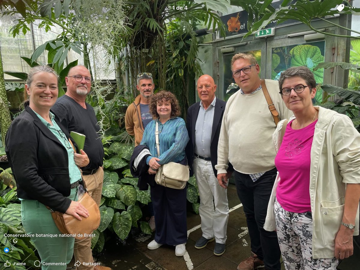 Très heureux d’avoir accompagné le Conservatoire botanique national de Brest aux Jardins botaniques du Grand Nancy et de l'Université de Lorraine
Un grand merci à nos collègues Nancéiens pour les thématiques échangées  et leur formidable accueil