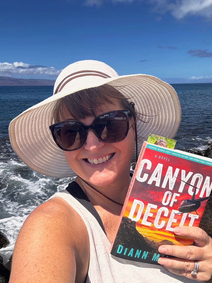 kristinethall's tweet image. Readers will be transported in this pulse-pounding, #actionpacked #thriller.
On #HallWaysBlog: #bookreview of CANYON OF DECEIT, #newrelease #ChristianSuspense by #TexasAuthor @diannmills + #giftcardgiveaway w/@partnersincr1me! 
kristinehallways.blogspot.com/2025/09/canyon…
#beachread #christianfiction