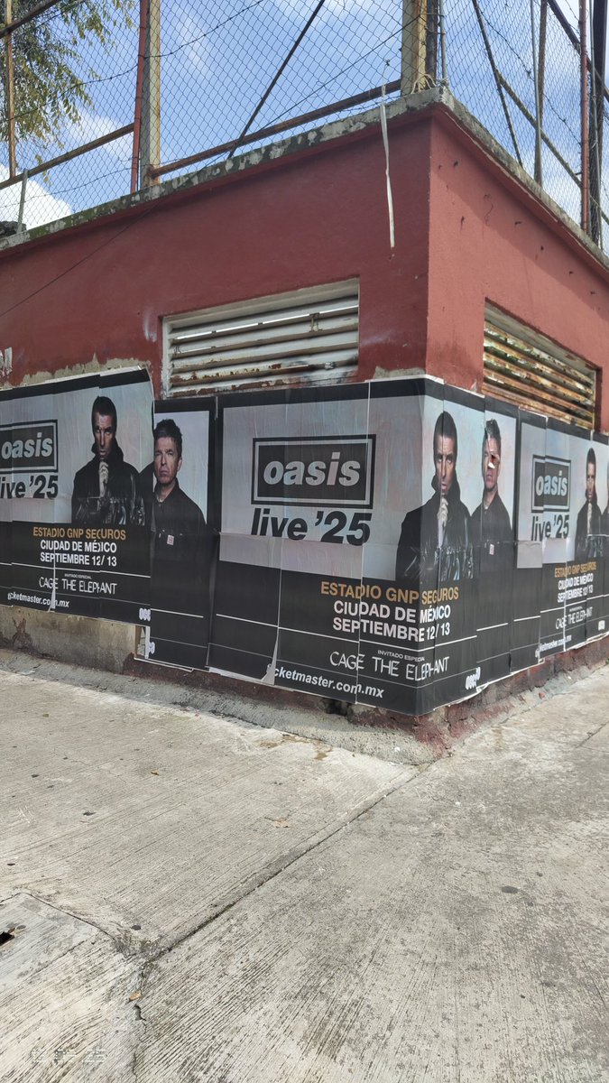 Finally! See you tonight <a href="/oasis/">Oasis</a> !