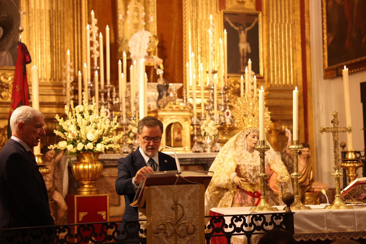 Celebramos en San Julián Solemne Eucaristía en honor de María Santísima Reina de los Cielos en el día de la Festividad del Dulce Nombre de María. #CofradíasMLG