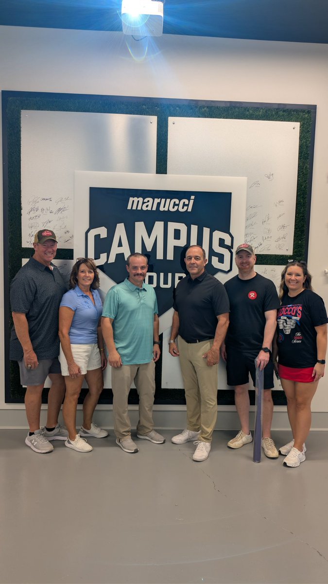 CWSShotBoard's tweet image. Big shout out to @KyleAchord and all absolutely incredible staff members at @MarucciSports for crafting the beautiful bats that commemorate each year&apos;s Jello Shot Champion. Donate to @brfoodbank this week for your chance to win this year&apos;s! 

donor.brfoodbank.org/page/FUNWHSFBU…