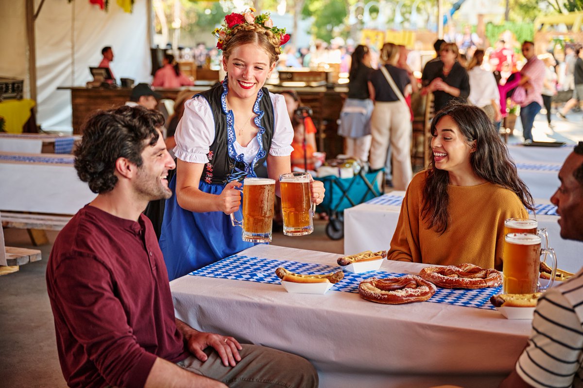 🥨🍺 It’s the final weekend of #Oktoberfest presented by Cash App! Don’t miss your last chance to enjoy Bavarian bites, seasonal brews, and live music. Prost to one more round 👉 bit.ly/3UHhao4

#FallFestivities #LiveMusicNY #FoodieAdventures #CraftBeerLovers #Buffalo