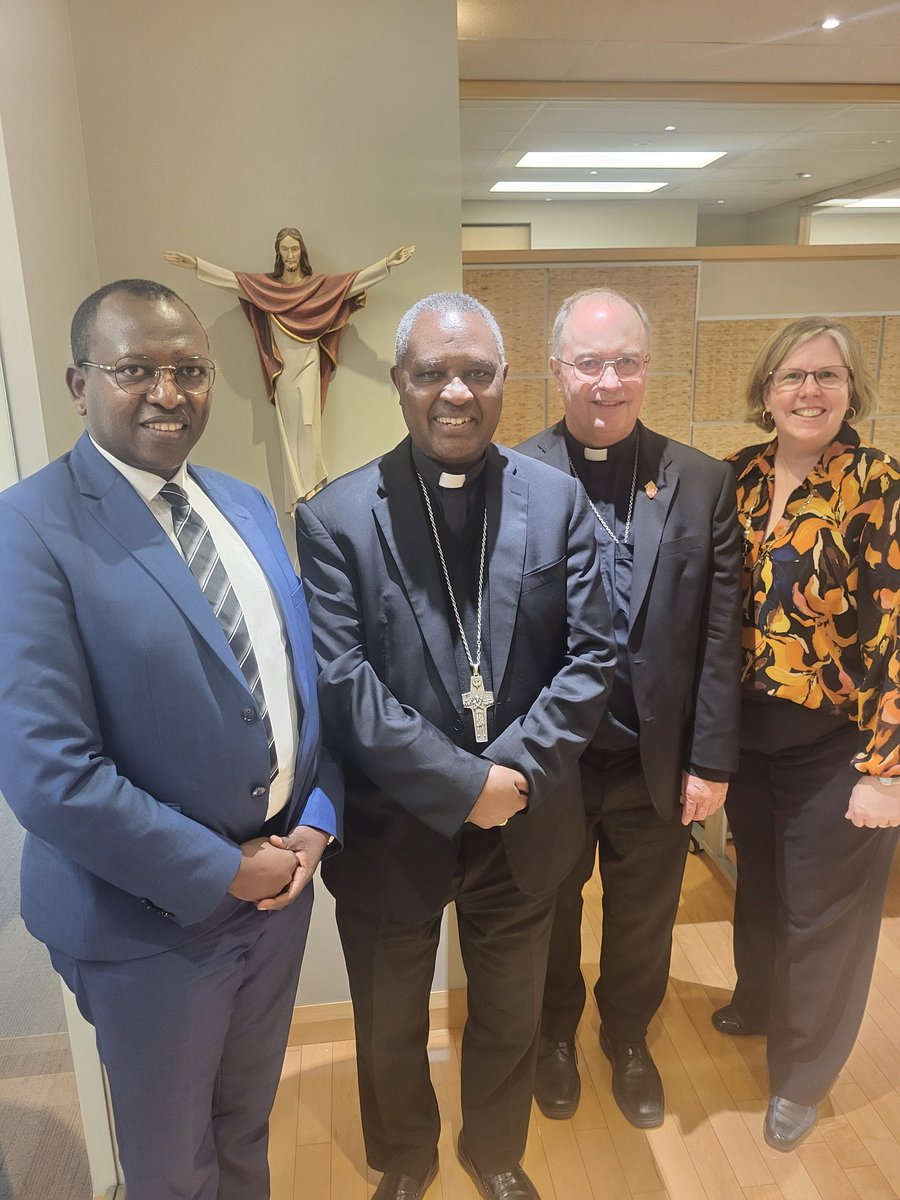 Dr. Anne Jamieson of <a href="/ICEontario/">ICE</a> and I were pleased to join bishops and educators today in meeting Cardinal Antoine Kambanda and Dr Jean-Paul Niyigena, representing the African Compact on Education.  A wonderful 2 hour meeting exploring common issues and possible collaborations.