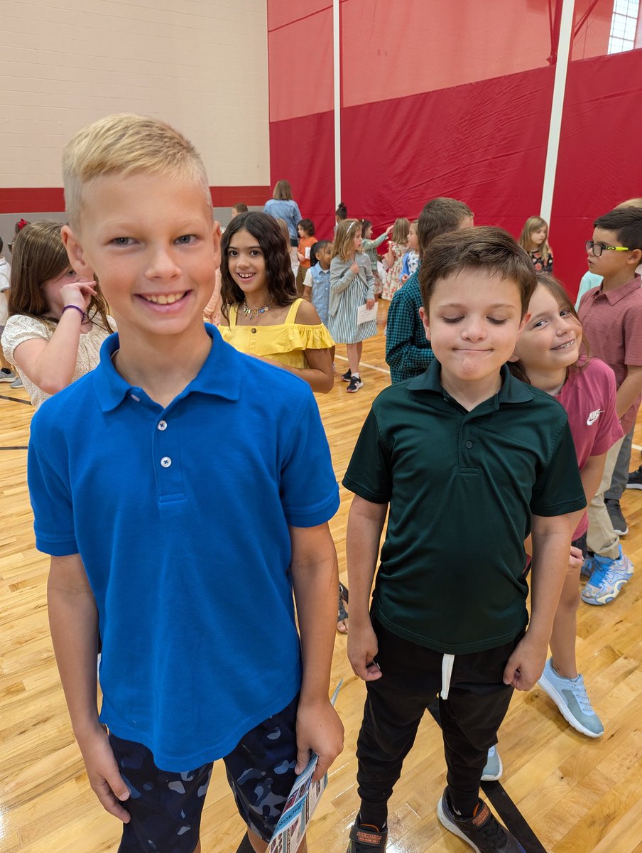Miss Kenney (@fpcsekenney) on Twitter photo Students were dressed to the nines for picture day! Can't wait to see how they turn out! #gillesgreats <a href="/FPSchools/">Fairview Park City Schools</a> Students were dressed to the nines for picture day! Can't wait to see how they turn out! #gillesgreats <a href="/FPSchools/">Fairview Park City Schools</a>