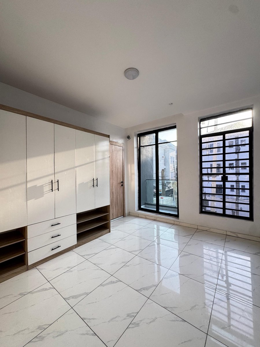 AurbanLtd's tweet photo. 5 Bed Fully Detached Duplex | Ajah
 Pool | BQ | Ensuite Rooms | Fitted Kitchen | Lounge | Chandeliers | 24/7 Security

💰 ₦285M (~$190K)
📍 Ajah, Lagos

📲DM to schedule a viewing!

... 
Charlie Kirk Hilda Baci Big 13 #ANightofBlessing Tyler Robinson #OverthebridgeMovie Elsa https://t.co/aBBaKcztmO
