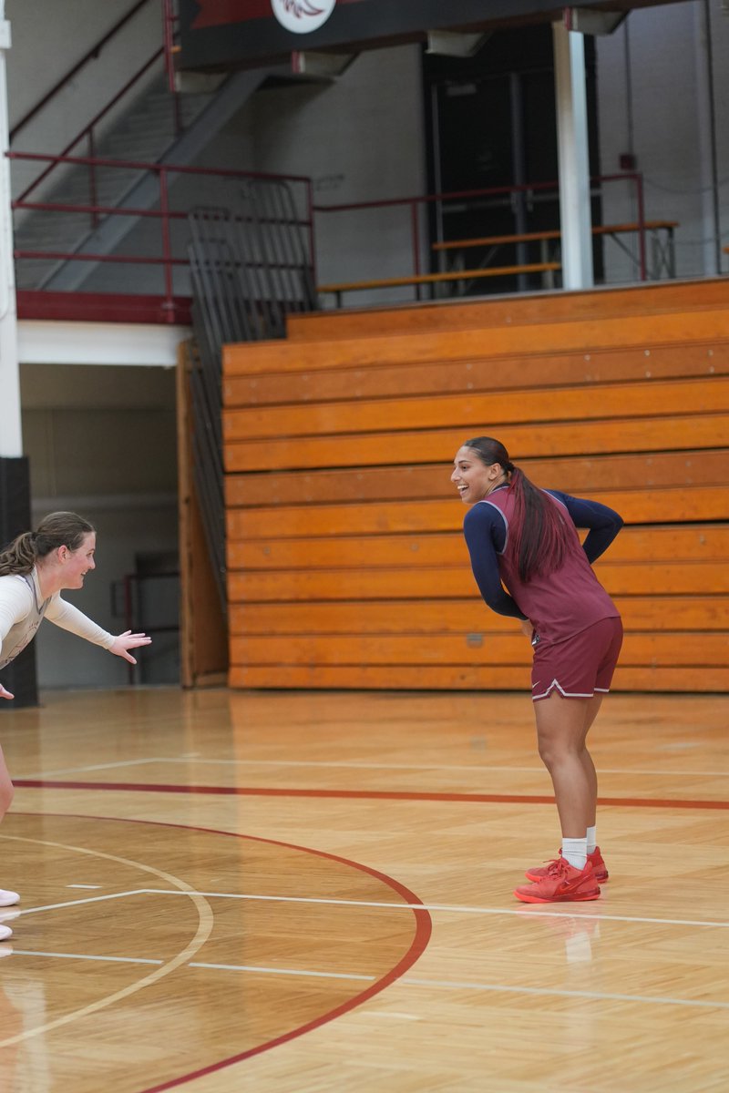 Hamline WBB tweet media