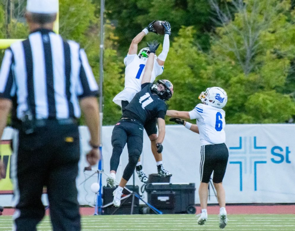 Hudson Lewis 3⭐️ (@hudsonlewiss2) on Twitter photo 