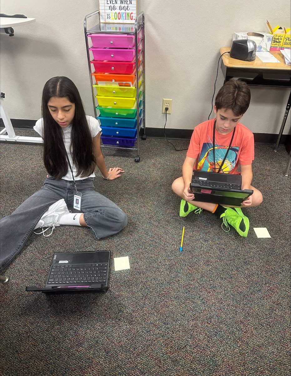 sandovalmath29's tweet image. Fifth Grade Rizzuto Rockets have been hard at work identifying and analyzing important literary elements to strengthen their comprehension of text. 
#LanguageArts #TextEvidence #DIG #RZERockets
 #RocketsAreBright 💡
#LPLegacy #ChooseLP
#BestNeverRest