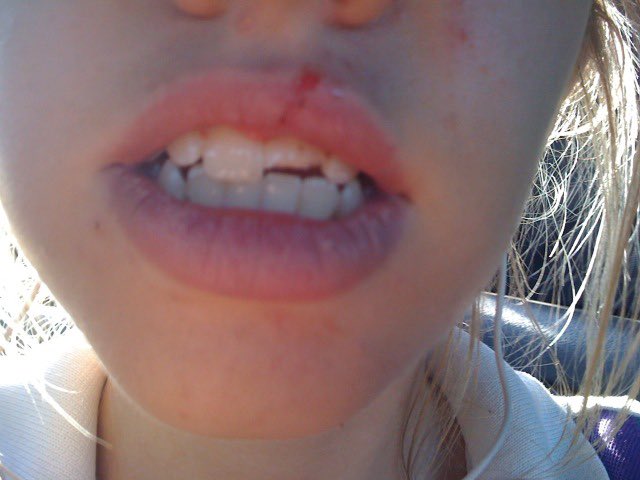 angelinyourhead's tweet image. 