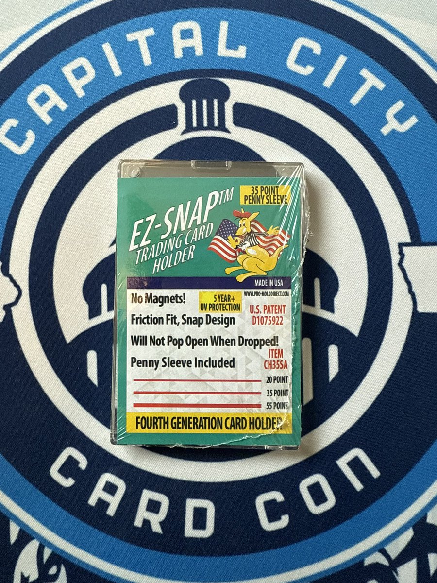 CardConvention's tweet image. Did You Know?….  

This years VIPs receive a gift bag with a brand new release of a @ProMold 35 point snap holder!  Long gone are the days of aa magnet holder popping open, this highly secure holder will keep your card (in a sleeve) fully protected and looking great!