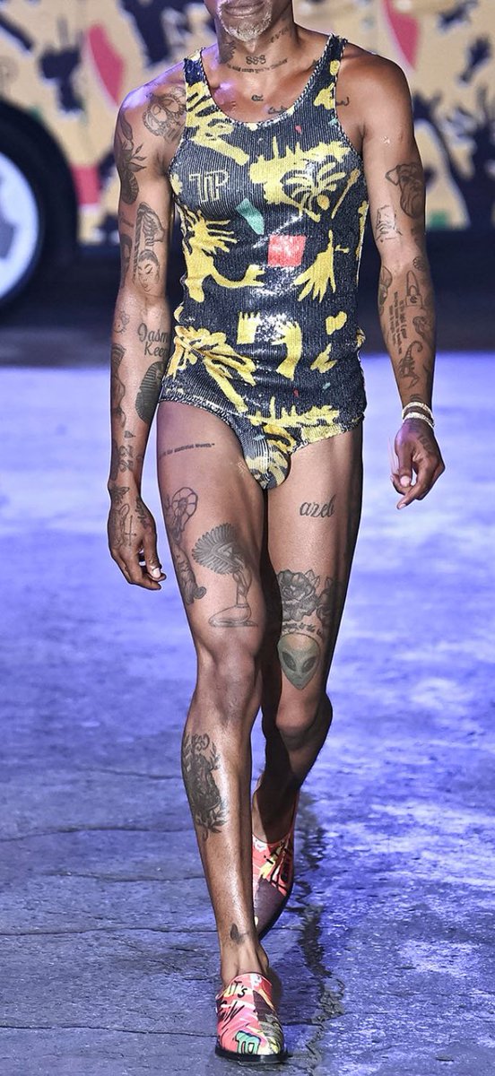 gawdsunnn's tweet image. 