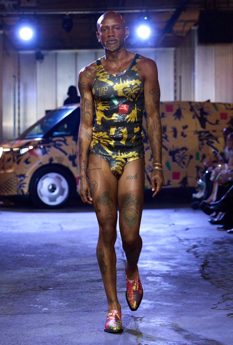 gawdsunnn's tweet image. 