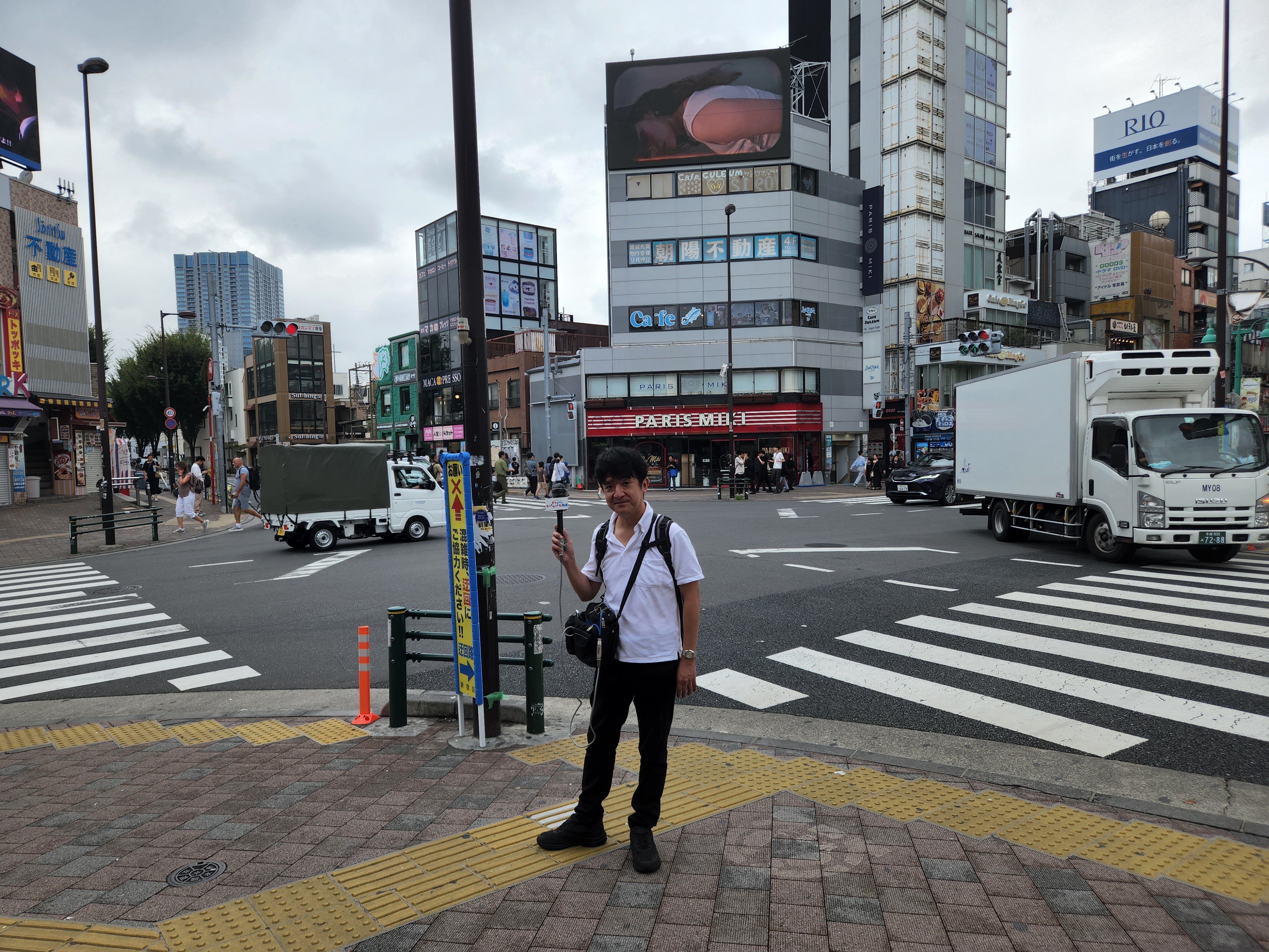 大津現役時代に来ていたウォーマーです。　値段交渉可能ですのでコメントください。 大津現役時代に来ていたウォーマーです。 値段交渉可能ですので