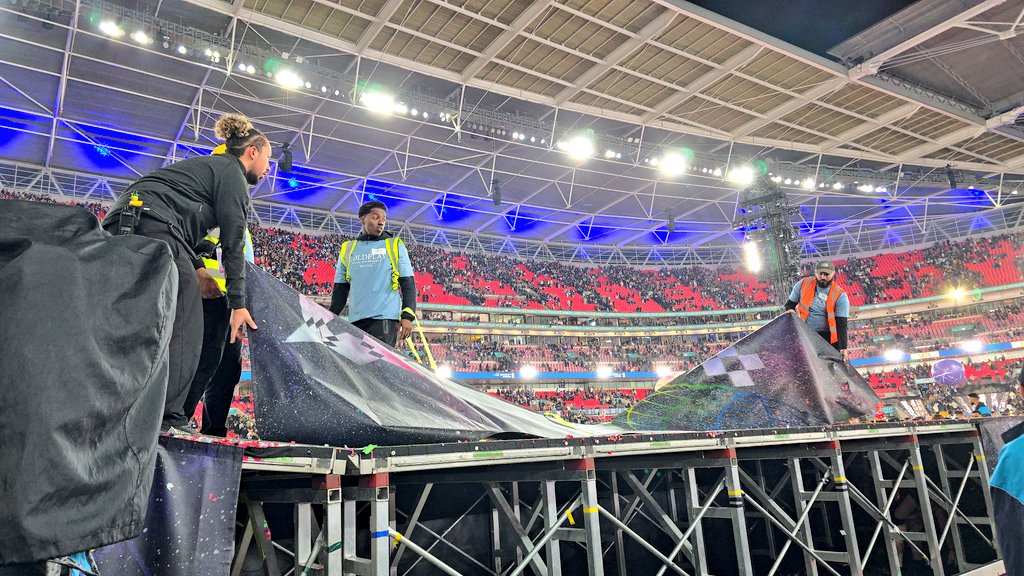 I Ran Away tweet media