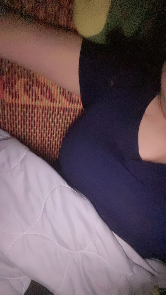 🐈‍⬛🌻. tweet media
