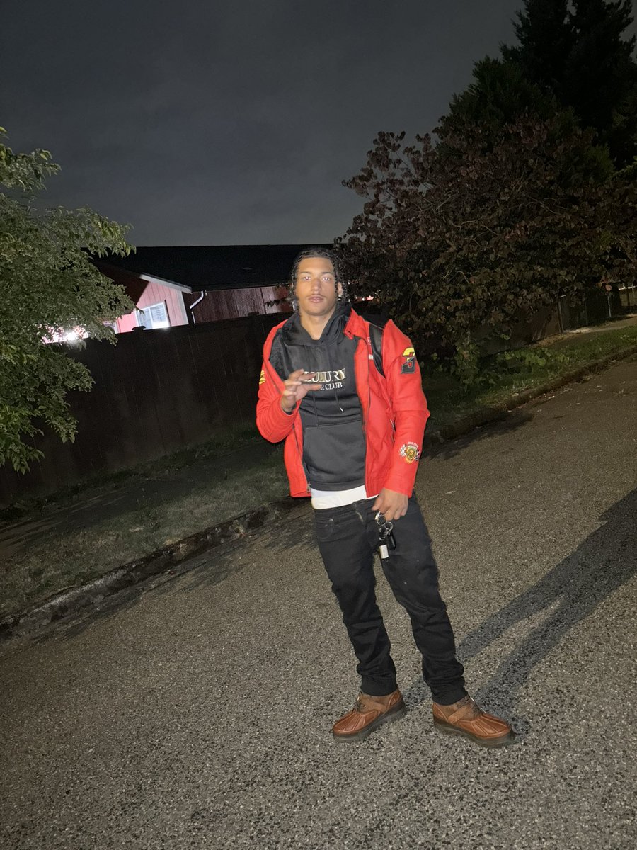 larry_lg3's tweet photo. “Living for u an me lil Cuddy it’s a must I go hard” 🗣🤷🏽‍♂️ #freedemdoits🦍🥷🏽 #freedalil3’zs #expolrepage #Doitforduce #explorepage✨ #freextra🗣💯 #LG3 #longliveMarMar🦖🦕 #fucccancer #Demonmode #foryou #trendingpost #trendingreels #fordatac https://t.co/SAWBWphjyl