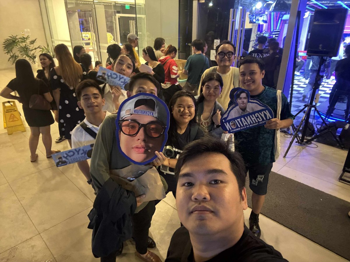 Vibe UP to Vibe Nights ✌️ Kychnation is Growing 💙
#VibeTV5 #VibePH #VibeUp  #tv5 #liveaudience #bethevibe #kychnation #KychMinemoto
📷 Sept 9 2025 
<a href="/KychMinemoto_/">Kych Minemoto</a> <a href="/Kychnation__/">𝐊𝐘𝐂𝐇𝐍𝐀𝐓𝐈𝐎𝐍 𝐎𝐅𝐅𝐈𝐂𝐈𝐀𝐋</a>