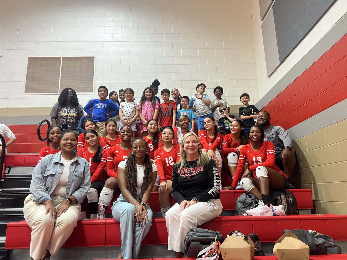 Cy Lakes HS (@cfisdcylakes) on Twitter photo Thank you Ms. Richards for bringing out your <a href="/CFISDWilson/">Wilson Elementary</a> students for tonight’s <a href="/CyLakesVball/">CyLakesVolleyball</a> game! ❤️ <a href="/lakes_athletics/">Cypress Lakes Athletics</a> Thank you Ms. Richards for bringing out your <a href="/CFISDWilson/">Wilson Elementary</a> students for tonight’s <a href="/CyLakesVball/">CyLakesVolleyball</a> game! ❤️ <a href="/lakes_athletics/">Cypress Lakes Athletics</a>