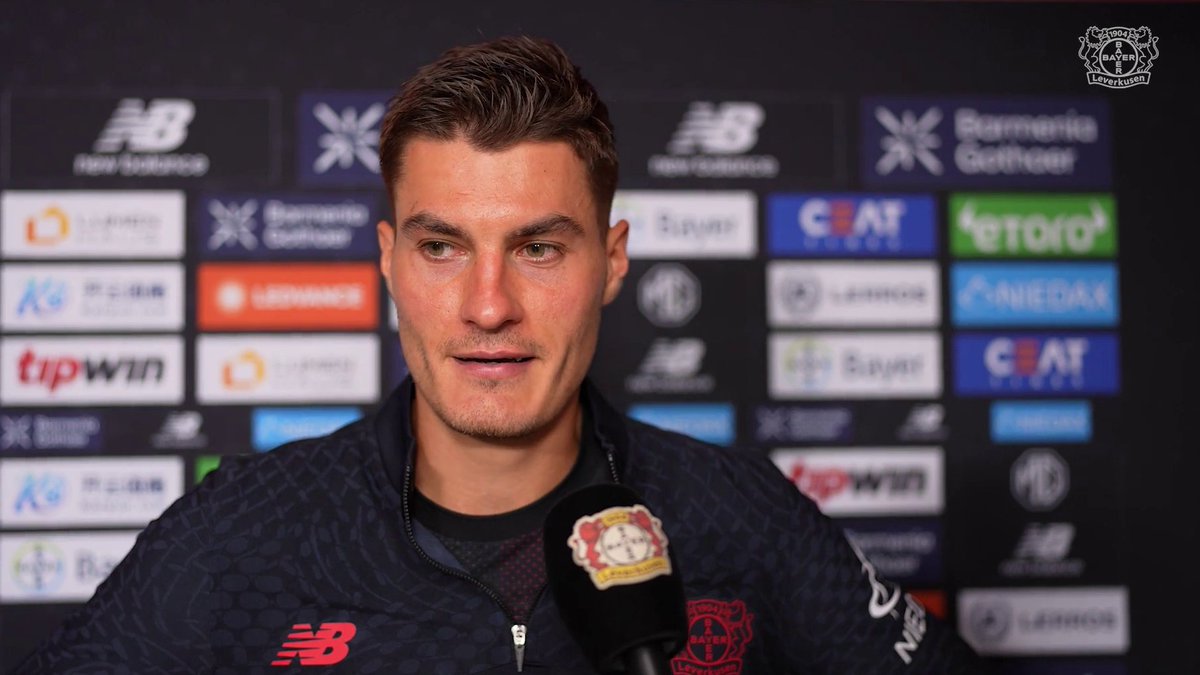 Patrik Schick on what he is happier about, the win or his goal: "Definitely the win. It was very important for us today. Also for the new coach. We wanted to win for him. We made it difficult for ourselves in the second half with two [red cards]. But nevertheless, the defenders