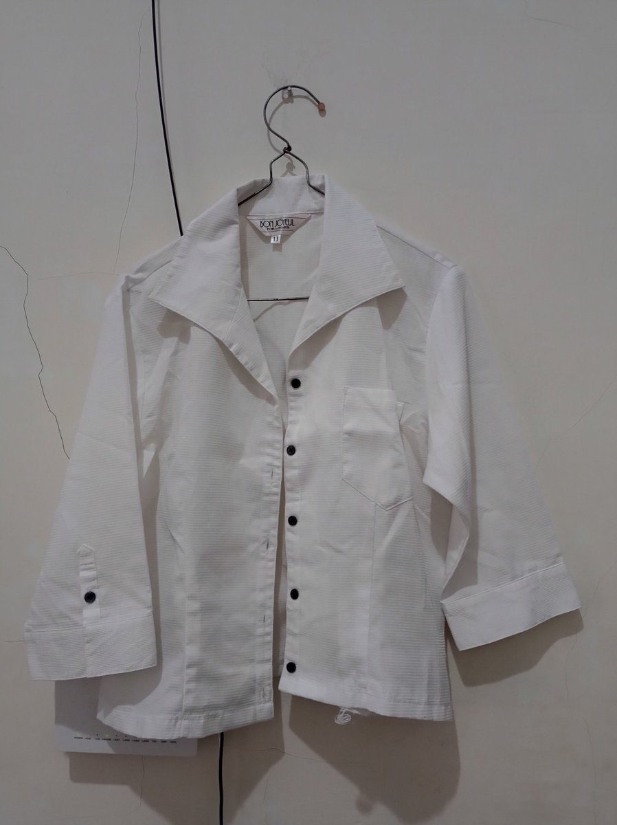 szukahomies's tweet image. [WTS PRELOVED GOOD CONDITION]

-pemakaian pribadi-
📍Kota Malang
💵All item 15K (Cash, TF (BRI/SPAY)
🏎️ COD UB/UM, Kerto dan sigura sekitarnya bisa diantar sampe kos!
Ready req oren🍊
Detail? DM aja.

#prelovedmalang #jualbelimalang #prelovedmurah #zonauang #zonajajan