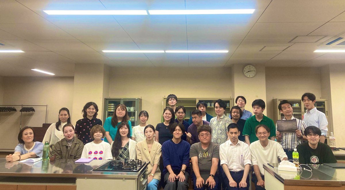 initiumの10th concertでは25名編成ステージと40名編成ステージがあるのですが、25名ステージの出演者がほぼ揃いました📸

来週からはついに日本各地からメンバーが集まり、40名編成ステージのリハーサルが始まります…！

チケット予約はこちら: teket.jp/4479/51753

#いにちうむ