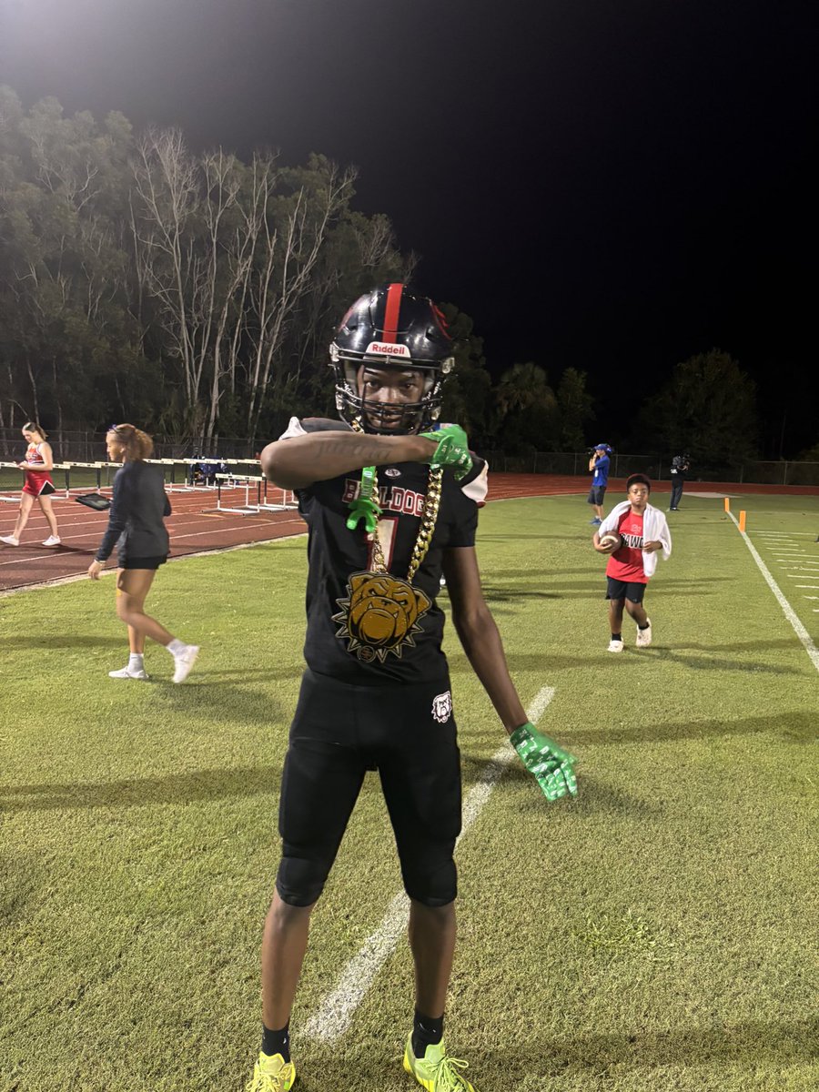 <a href="/dmac_baller102/">D’Marcus</a> with a wide open catch from <a href="/ChrisCherry_09/">Chris Cherry</a> in the end zone DAWGZ up 28-0 with 5:13 in the 3rd <a href="/EraPrep/">New Era Prep</a> <a href="/ESPNTop63/">ESPN Top 63</a> <a href="/ESPNWestPalm/">ESPN WEST PALM (106.3 FM)</a> <a href="/TCPalm/">TCPalm</a>