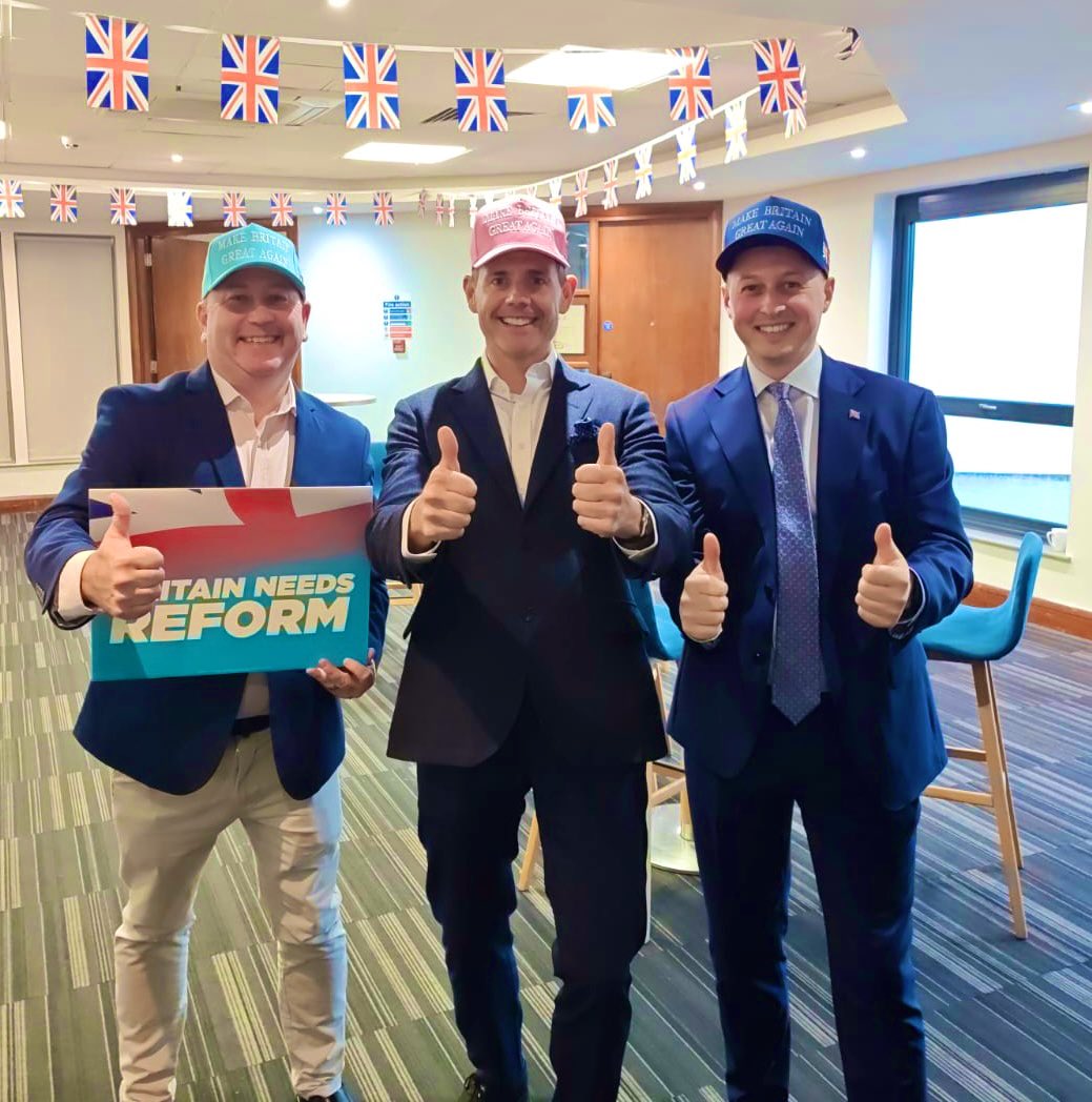 Tom Bright tweet media