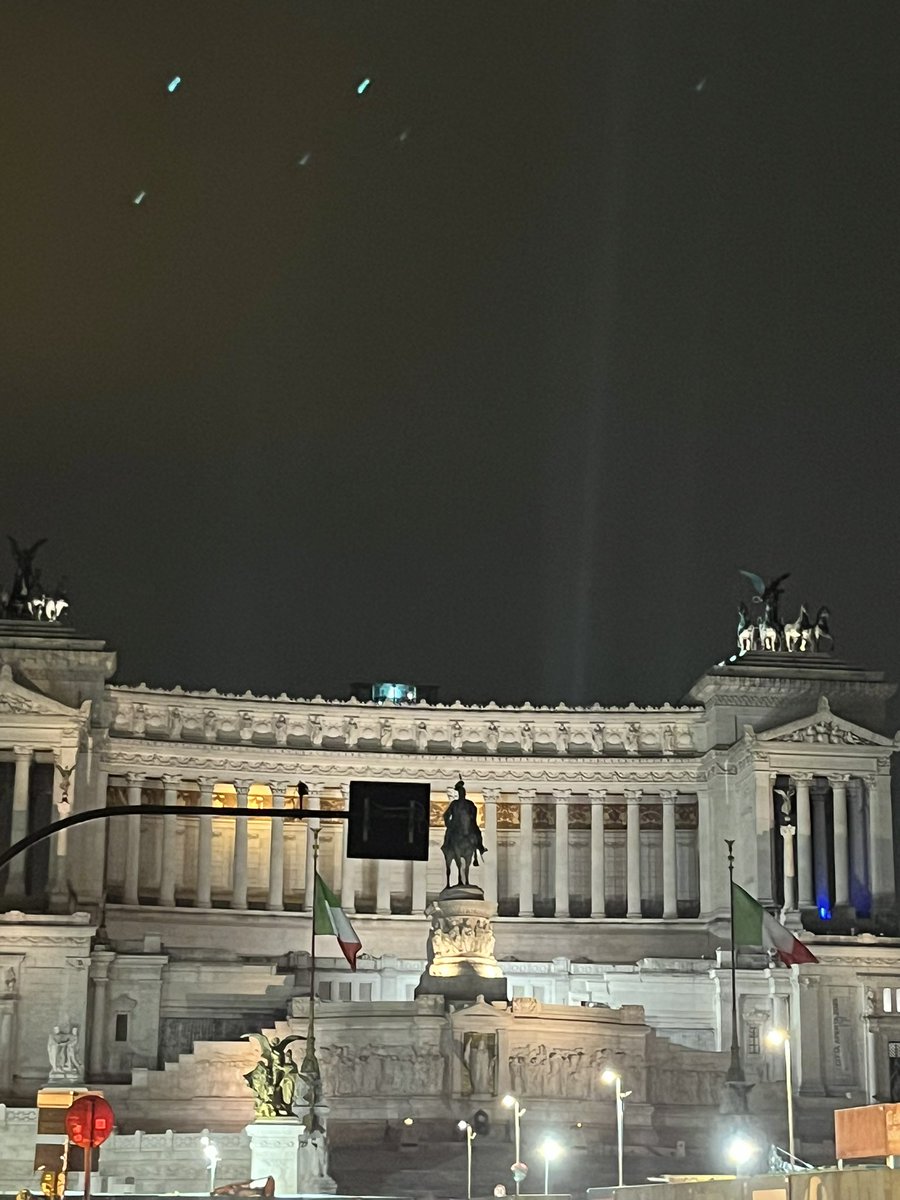 Reider0145's tweet photo. Ma quanto è bella Roma ❤️ https://t.co/KBC8BjqErm