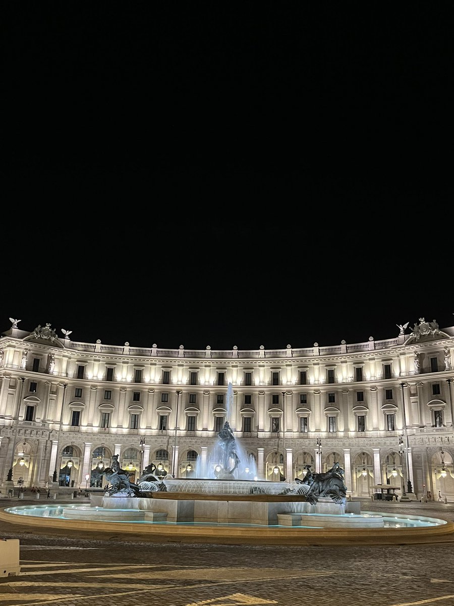 Reider0145's tweet photo. Ma quanto è bella Roma ❤️ https://t.co/KBC8BjqErm