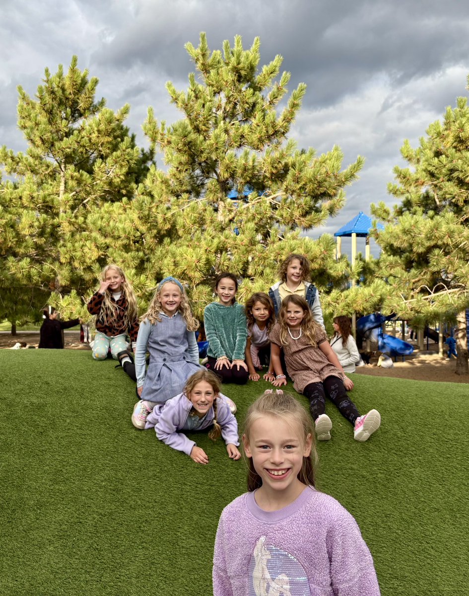 stcroixprep's tweet image. Thank you for joining us at our annual Lower School Root Beer Float Party - we hope you had a fun time! 

Thank you also to Lift Bridge for sponsoring our event! 

#stcroixprep #stcroixprepforlife #rootbeerfloat #liftbridge