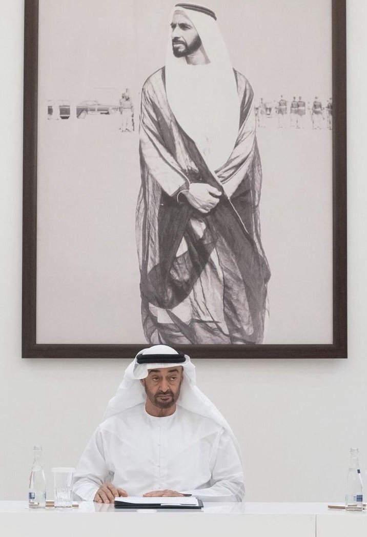 حلّال العُقد مرخي الصعايب 🇦🇪🫡