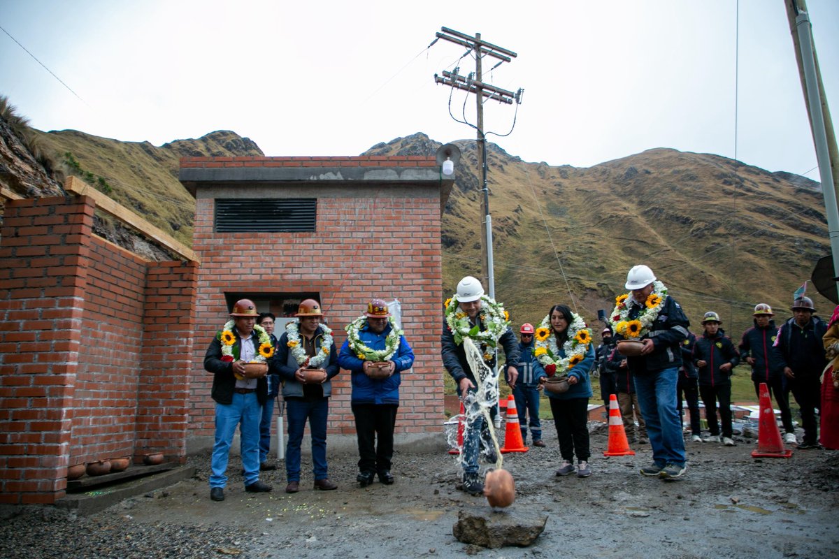¡Llevamos energía a Choquetanga para fortalecer la minería y mejorar la vida de las familias!

Estamos ampliando el acceso a un servicio esencial que mejora las condiciones de trabajo, fomenta la productividad y transforma la calidad de vida de muchas familias.