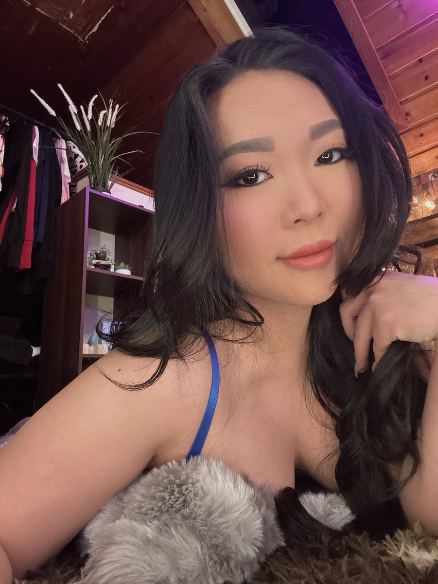 Cozy vibes and good times 💙