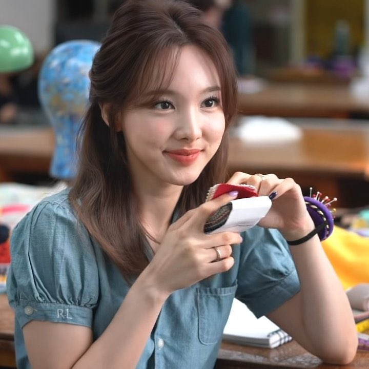 imnayeonarchive's tweet image. 