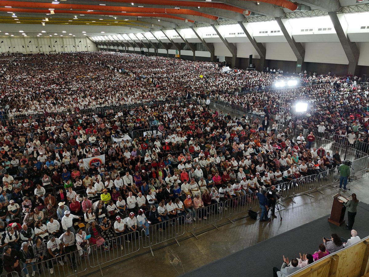 Claudia Sheinbaum Pardo (@claudiashein) on Twitter photo Gracias, Puebla. Tengan la certeza de que siempre vamos a trabajar por el bienestar del pueblo; llevamos los principios en el corazón, en la mente y en nuestra historia. Gracias, Puebla. Tengan la certeza de que siempre vamos a trabajar por el bienestar del pueblo; llevamos los principios en el corazón, en la mente y en nuestra historia.