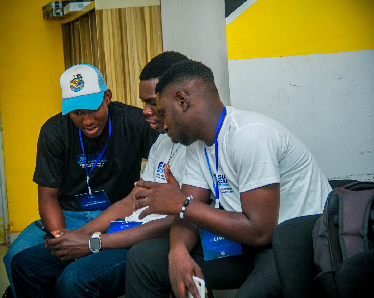 socscfutminna's tweet image. A big thank you  to everyone who made it to today&apos;s workshop ✊🏿.

We learnt✍🏿 
We designed 
We coded 👨🏿‍💻
We collaborated🤝

Full recap coming soon 
See you tomorrow 🫡
Same time, Same venue.
Stay Sui 💧