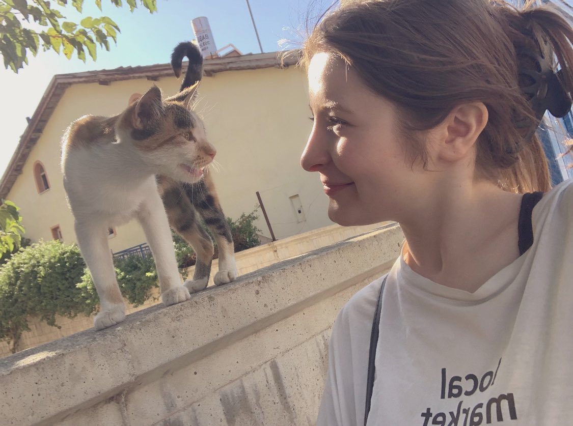 _haaliimee's tweet photo. galiba sanırım evliyim artıkk😻 https://t.co/LZSUDu9zi3