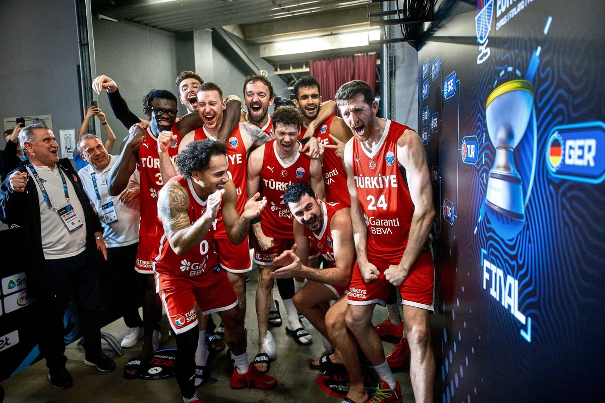 “NAMAĞLUP ŞAMPİYON” dedirtmeyi nasip et Allah’ım!🇹🇷🤲🏻

#GururlanTürkiye