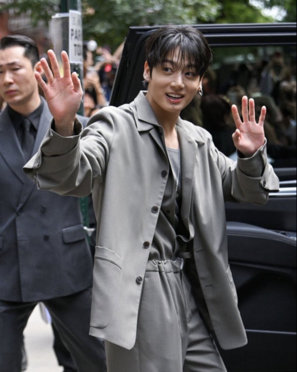 JKz BAE⁷ tweet media