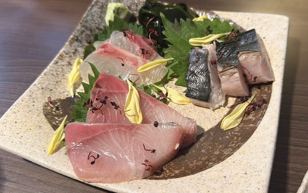jejevene321's tweet photo. 🔥おきゅおわ🔥
大好きニキニキ達来てくれてありがとう🥹🥹
濃いめの海鮮も美味しかったよお‼️‼️
ポンチェキキャスドリいつも嬉しいよ✨️✨️
今日もいーっぱい動いたなあ❤️‍🔥❤️‍🔥
みんなずーっといてくれてありがとう🍻🍻
次も明日的な今日もふる20～3時!!
#コンカフェ仙台 #仙台コンカフェ #国分町 https://t.co/yldAHioCIQ