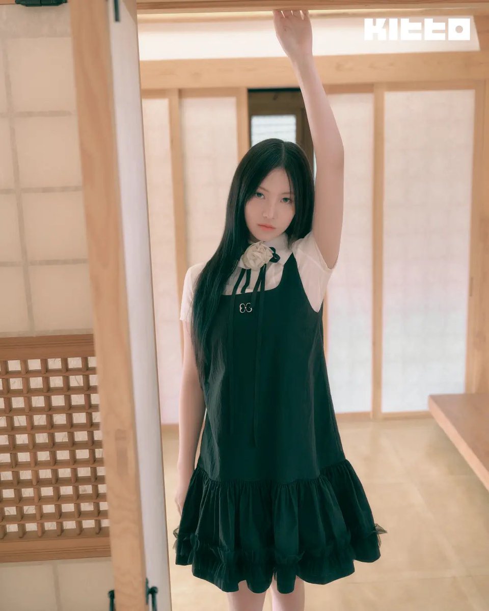 📸 | #LIV para a revista Kitto.

#LIV #리브 #RESCENE #리센느 <a href="/RESCENEofficial/">RESCENE OFFICIAL</a>