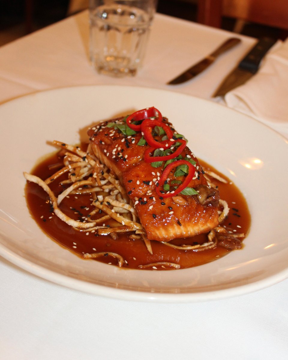 Swimming in flavor — introducing our new Miso Glazed Salmon.

Available now at Harry Caray’s Italian Steakhouse in Chicago, Rosemont, or Lombard.

#HarryCaraysItalianSteakhouse #NewOnTheMenu #MisoGlazedSalmon #SeafoodLovers #ChicagoFoodie