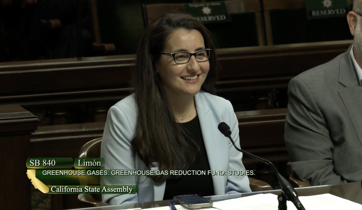 MoniqueLimonCA's tweet photo. One step closer to finalizing SB 840 and reauthorizing Cap &amp; Invest. Thank you to everyone who came out to show their support as we look to cut our greenhouse gas emissions, create good-paying jobs, and invest in climate-smart infrastructure. @CAgovernor @CASenateDems https://t.co/BvwWPvzyob