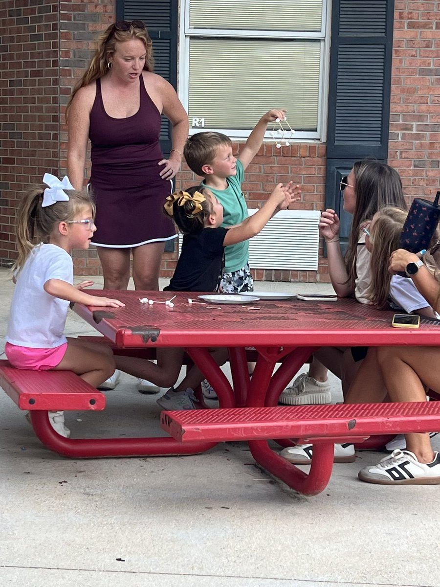 Ms. Trammell, M.Ed. tweet media